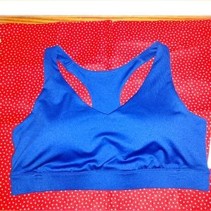 NWT Tek Gear Sports Bra! Size XL.